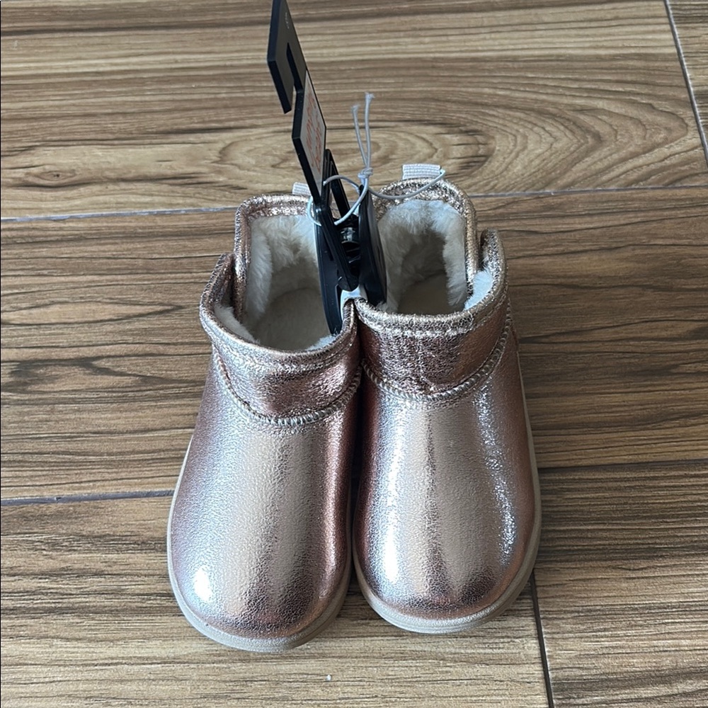 Toddler girl rose gold metallic fur booties